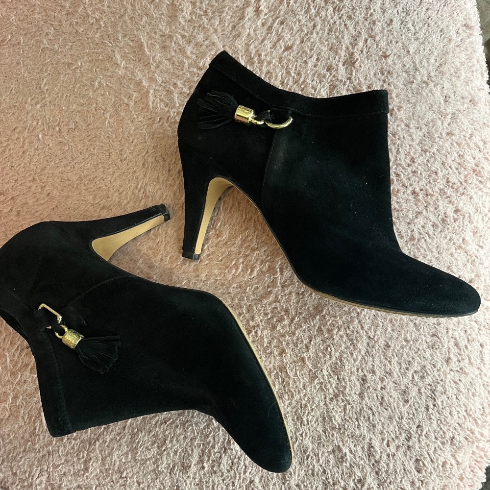 Vince Camuto Vecka/ Size 7